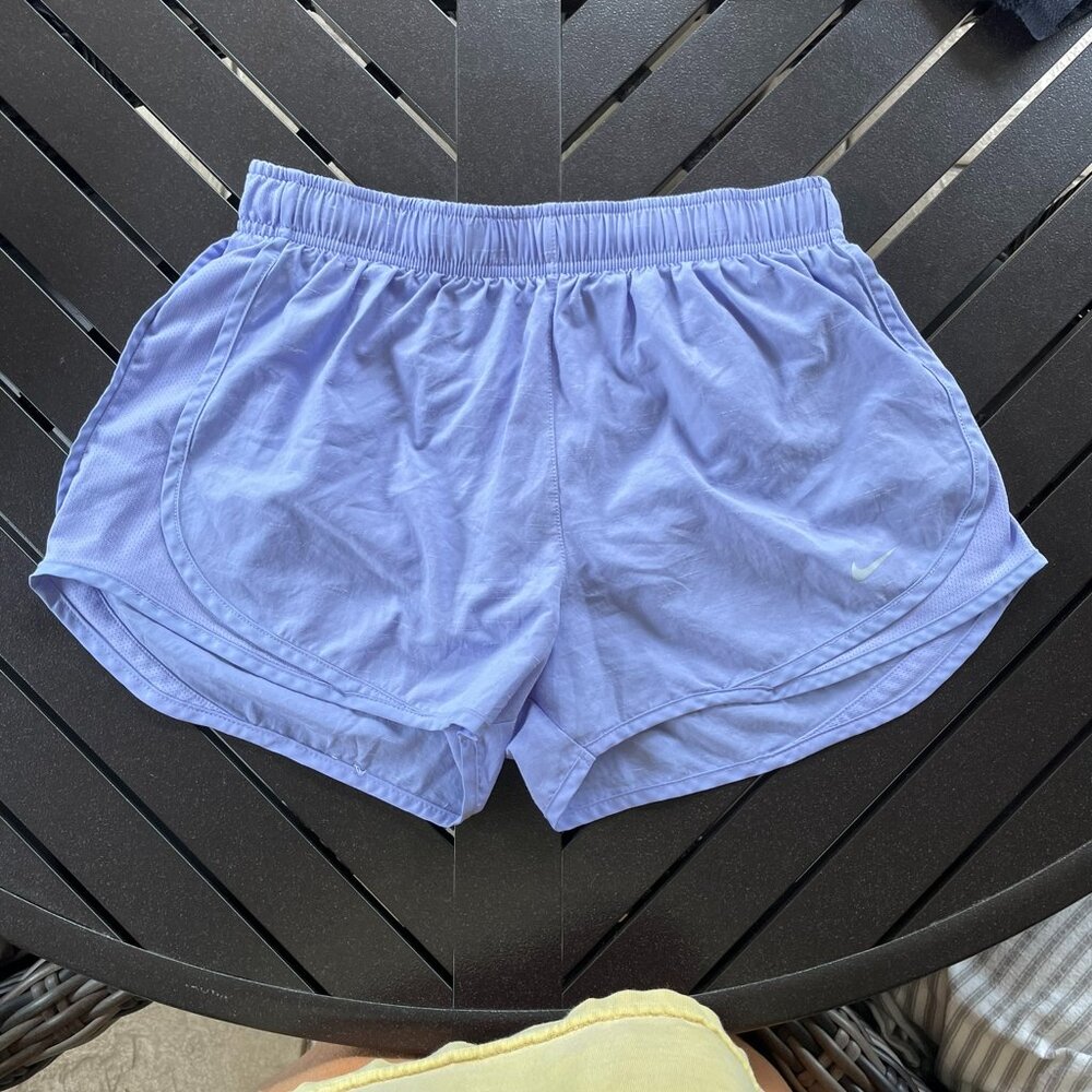 NIKE - Dri-fit Running Shorts - Medium - Size M - Lavender